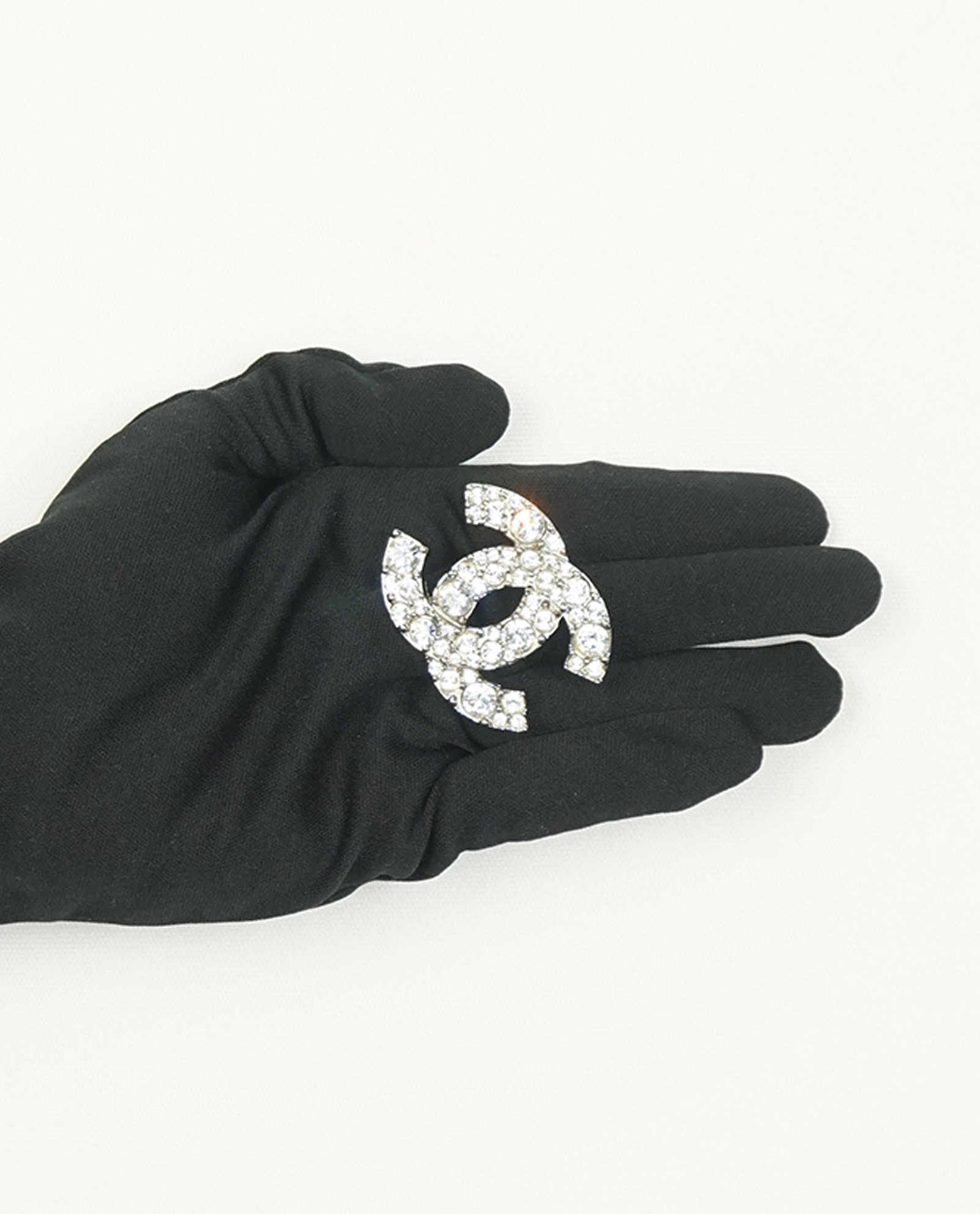 Chanel CC Diamante Brooch